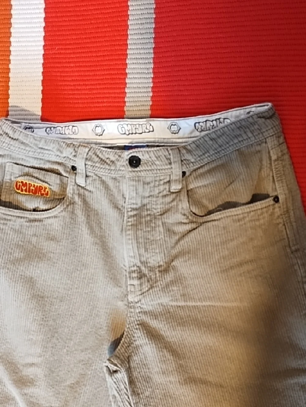 Empyre Men's Corduroy Pants in Tan EUC Size 32